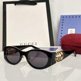 Picture of Gucci Sunglasses _SKUfw79399425fw